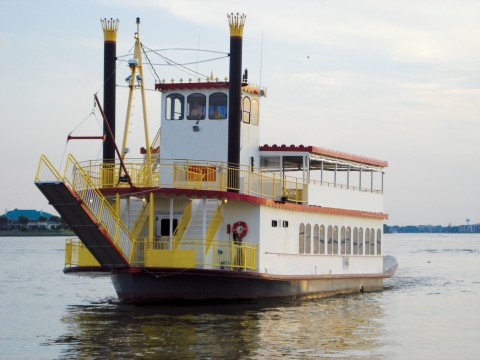 2 Exterior Bow 2 Exterior Bow