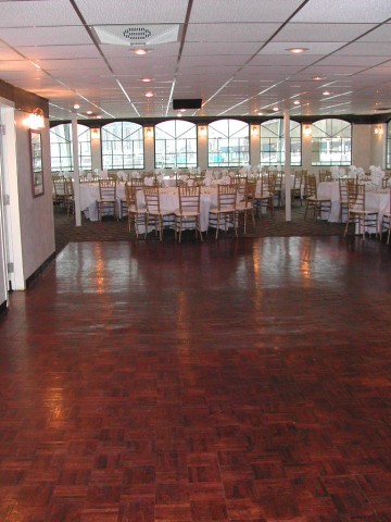 5 Salon - Deck 1 5 Salon - Deck 1
