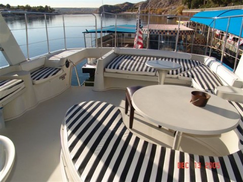 8 Upper Deck - Aft